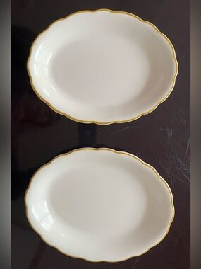 Lot of 2 Homer Laughlin Oval China Dish With Scalloped Edge & Gold Trim 9.5 Inch